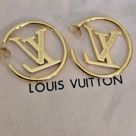 Gold Fashion Logo Hoop Pierced Earrings 2 sizes - Picture 3 of 15